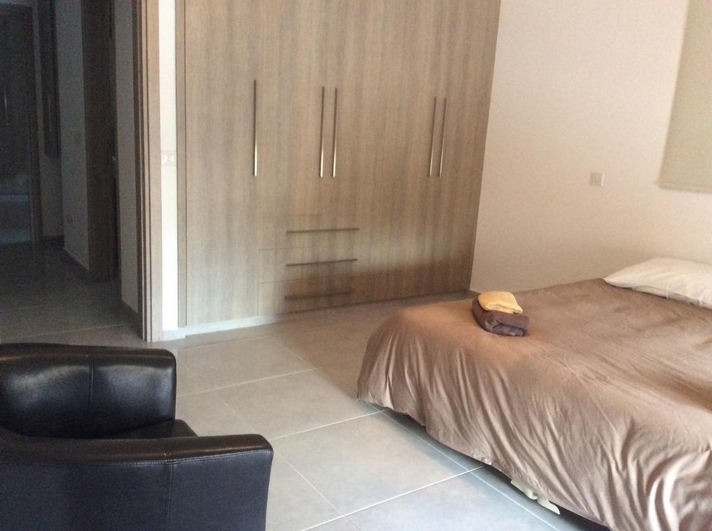 Niro Apartments Polis 部屋 写真