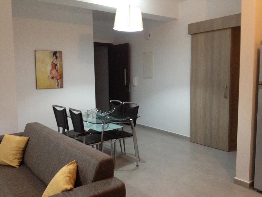 Niro Apartments Polis 部屋 写真